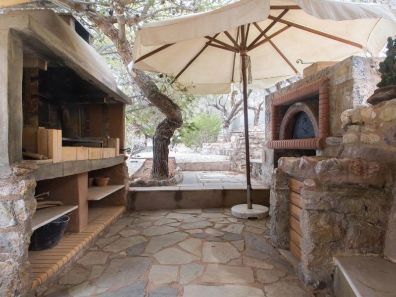 villas pro lady of hydra