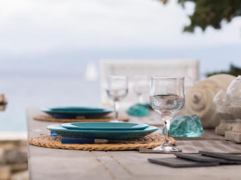 villas pro lady of hydra