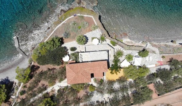 villas pro lady of hydra