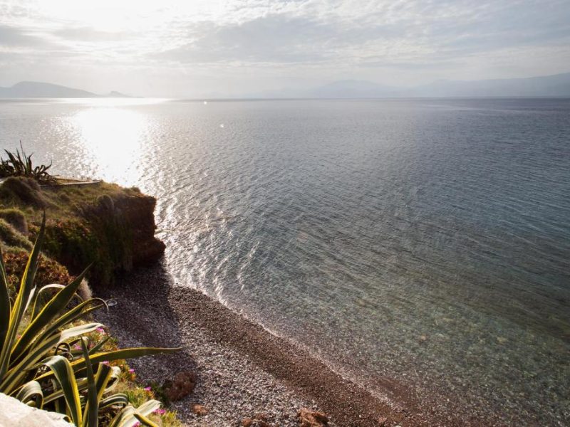 villas pro lady of hydra