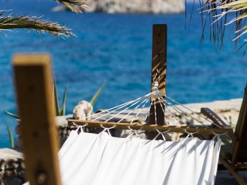 villas pro lady of hydra