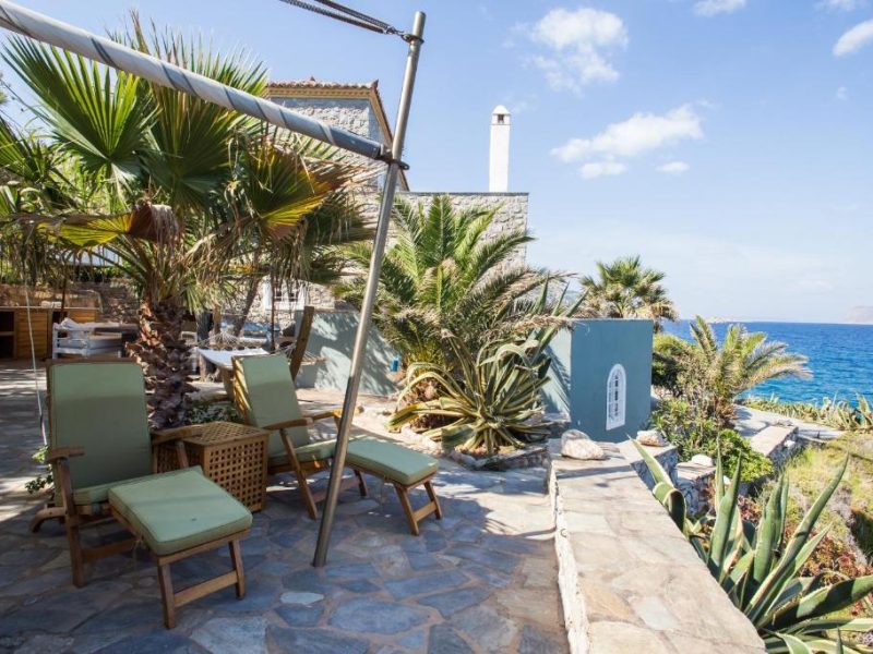 villas pro lady of hydra