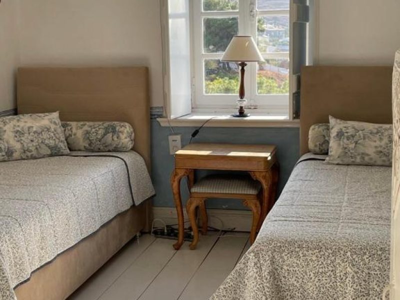 villas pro lady of hydra